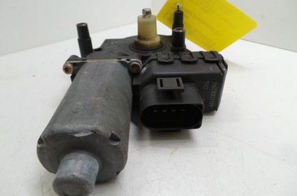 Audi A6 4B Avant Bj.01 Fensterhebermotor hinten links BOSCH 0130821784